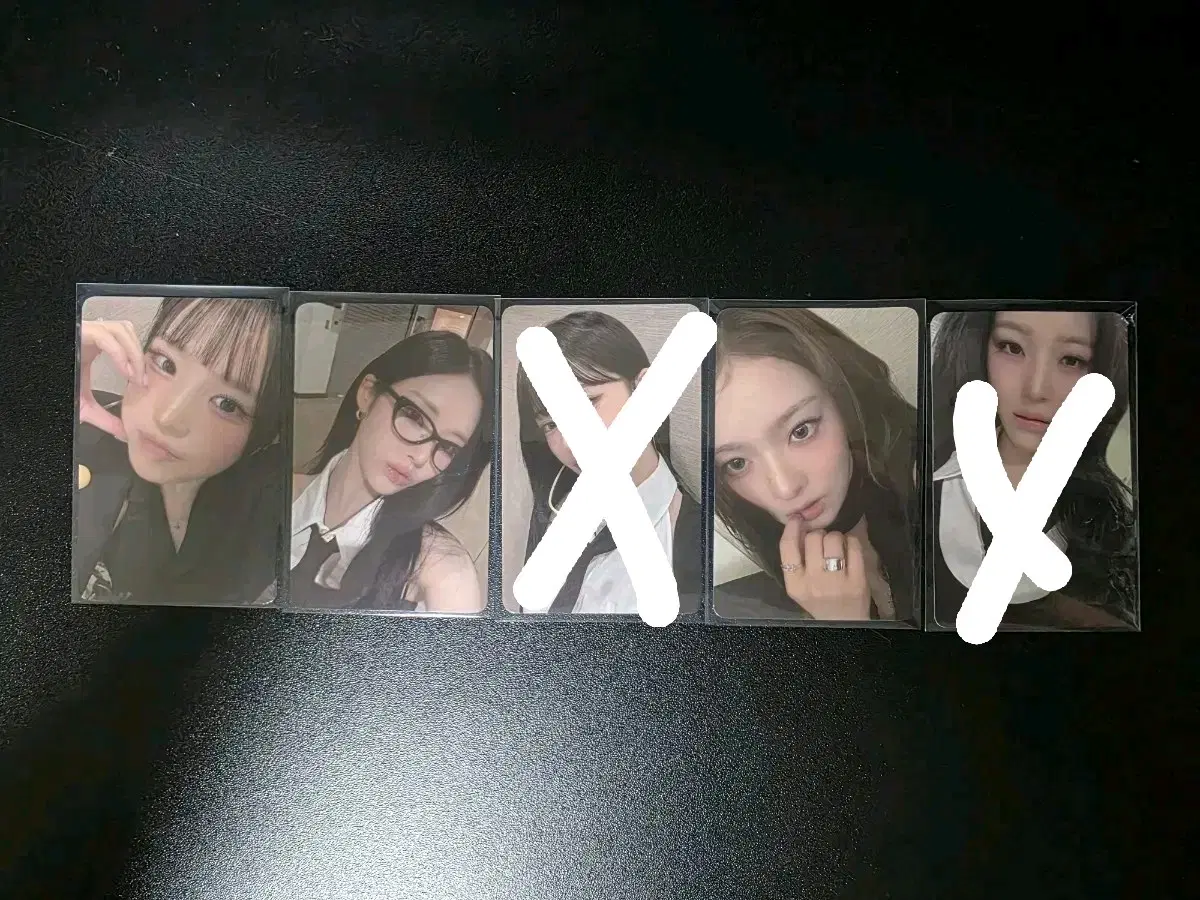 프로미스나인 짧은치마 착장 포토카드
