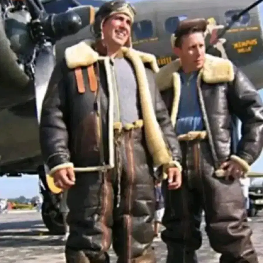 레어 WW2 대전용 리얼레더 복각 미공군 B-3 폭격기 무스탕