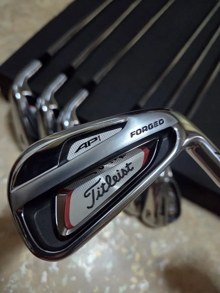 타이틀리스트 AP1 714 FORGED 아이언 세트