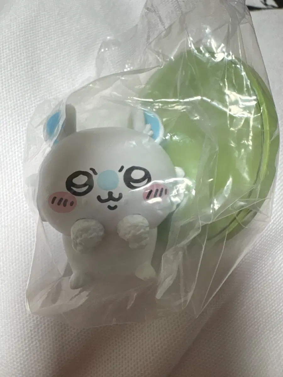 먼작귀 치이카와 모몽가 랜던 디오라마 피규어 미개봉