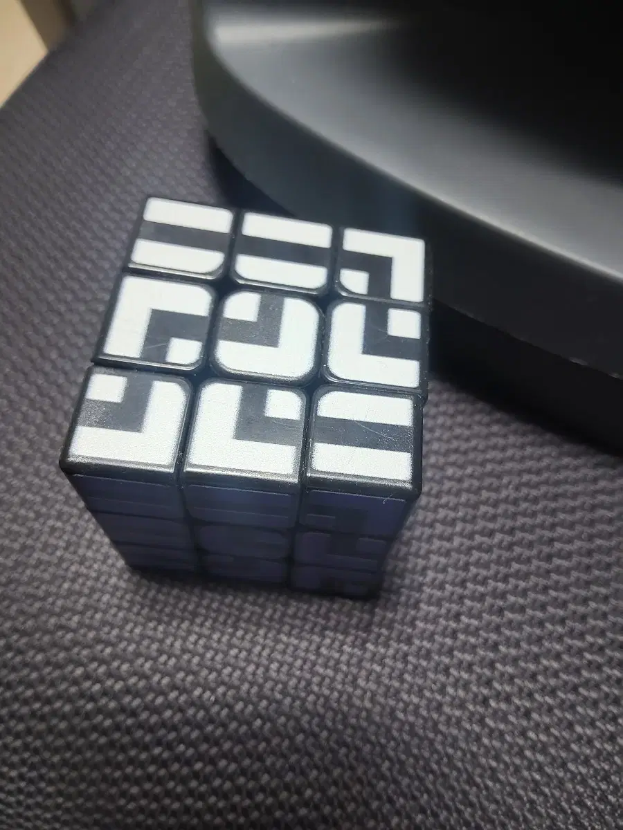 333 미로 큐브(Maze Cube)