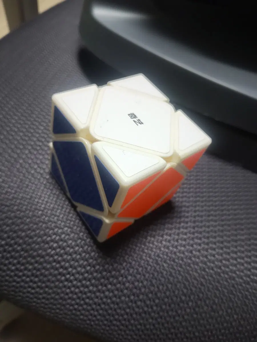 스큐브(Skewb)