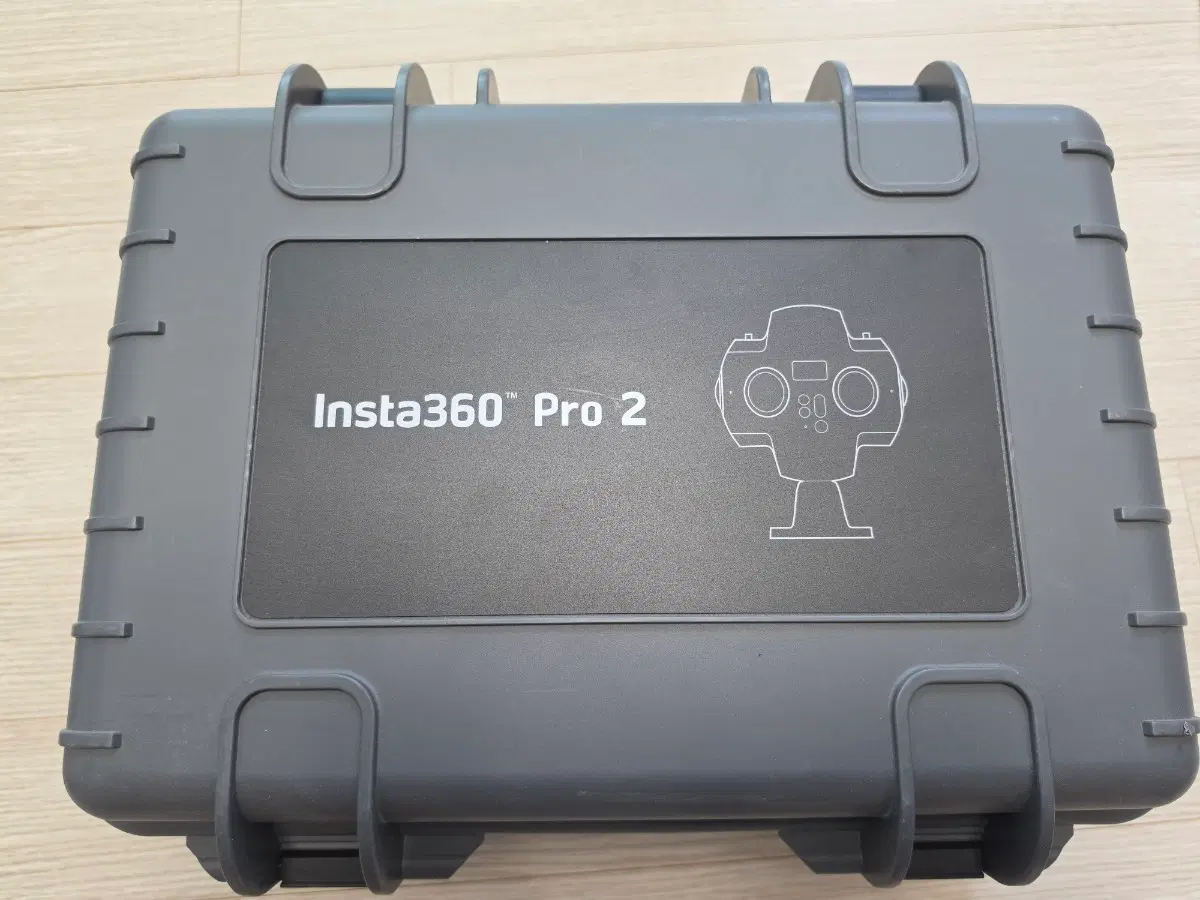 인스타360 pro2 insta360 pro2 8k vr카메라 판매합니다