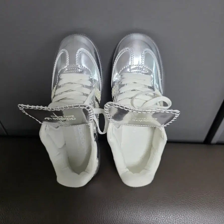 아디다스 삼바 실버 230