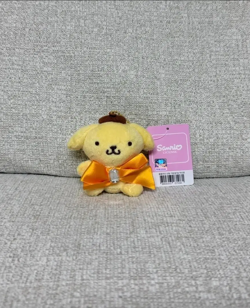 정품 산리오 폼폼푸린 빅리본 8cm 키링 인형