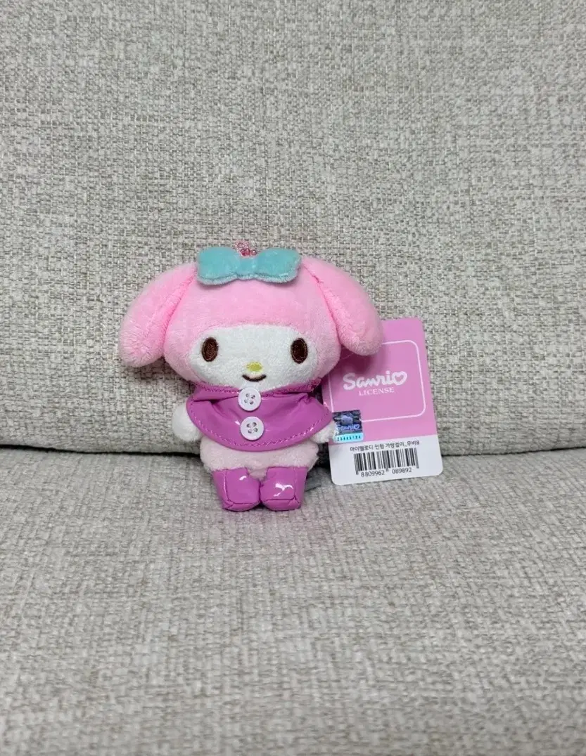 정품 산리오 마이멜로디 우비 키링 인형
