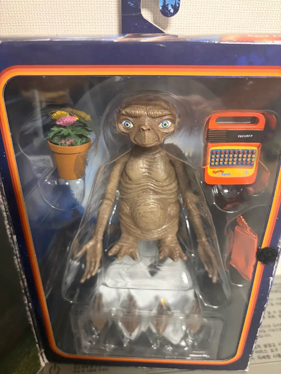 E.T. 피규어 네카