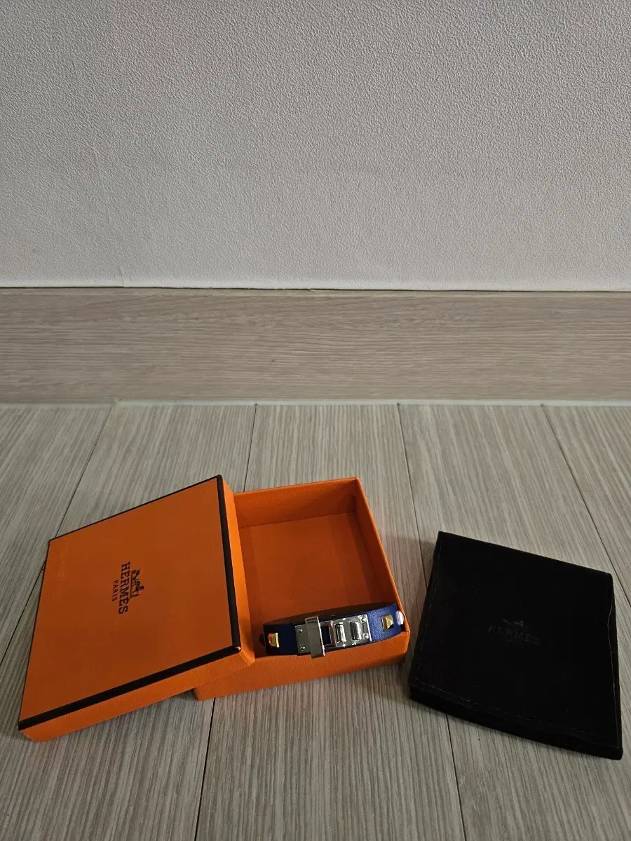 정품 에르메스 미니독 팔찌