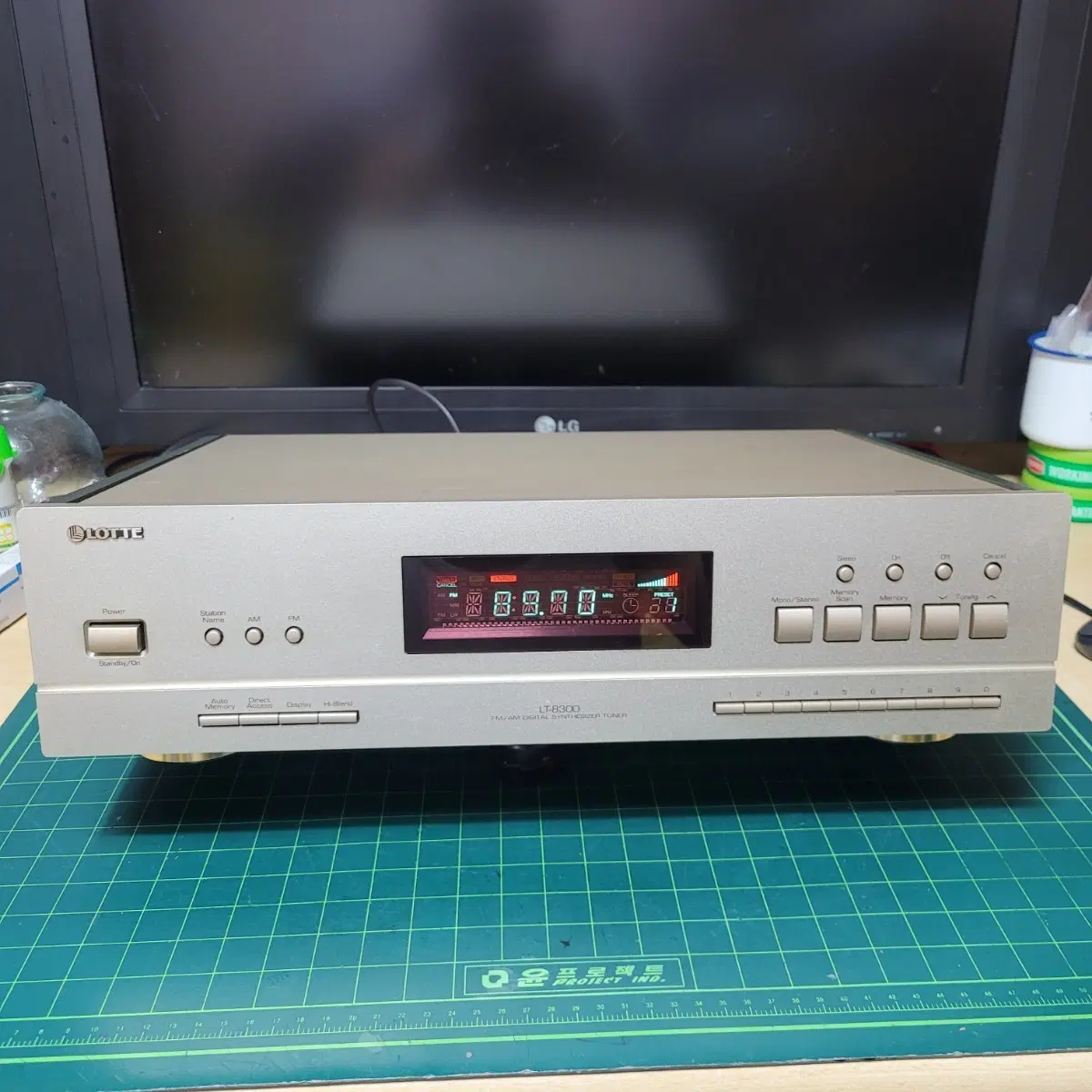 롯데 LT-8300 FM/AM 디지털 신디사이저 튜너