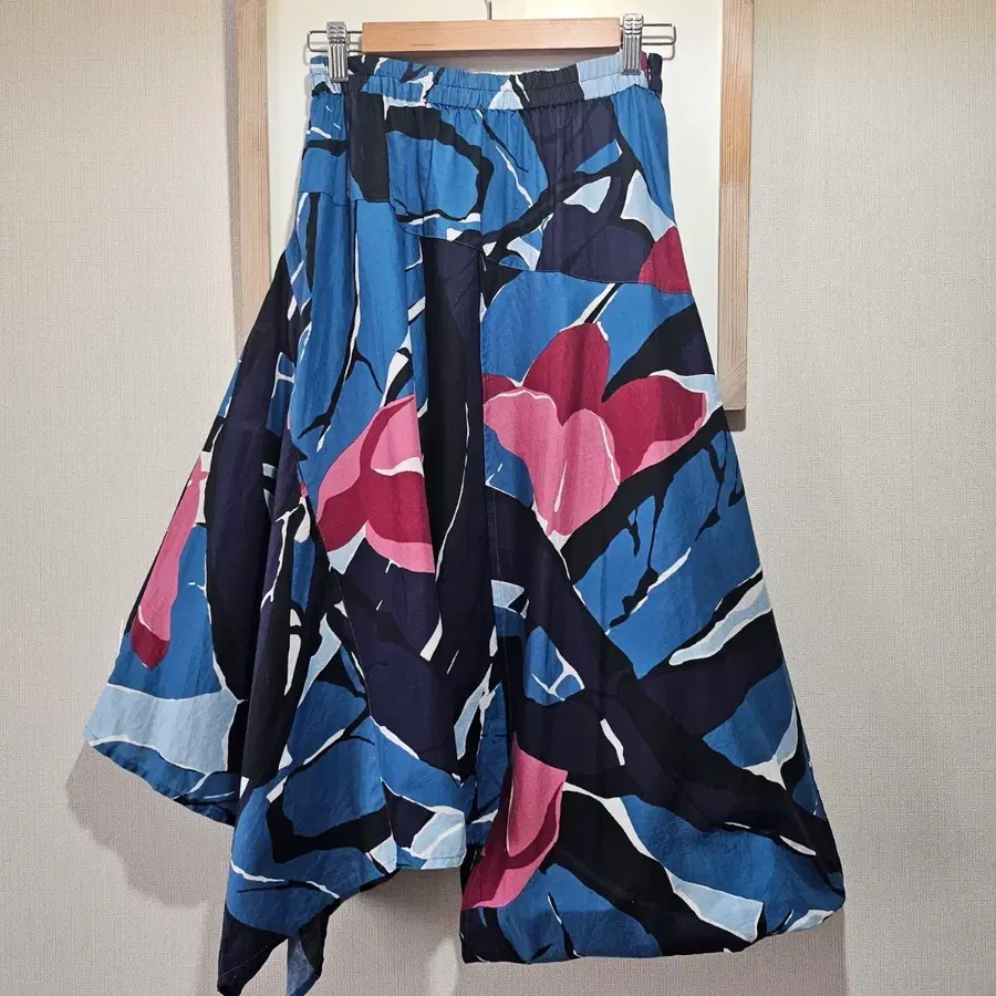 Le.Fluy 벌룬 면스커트 입체패턴스커트