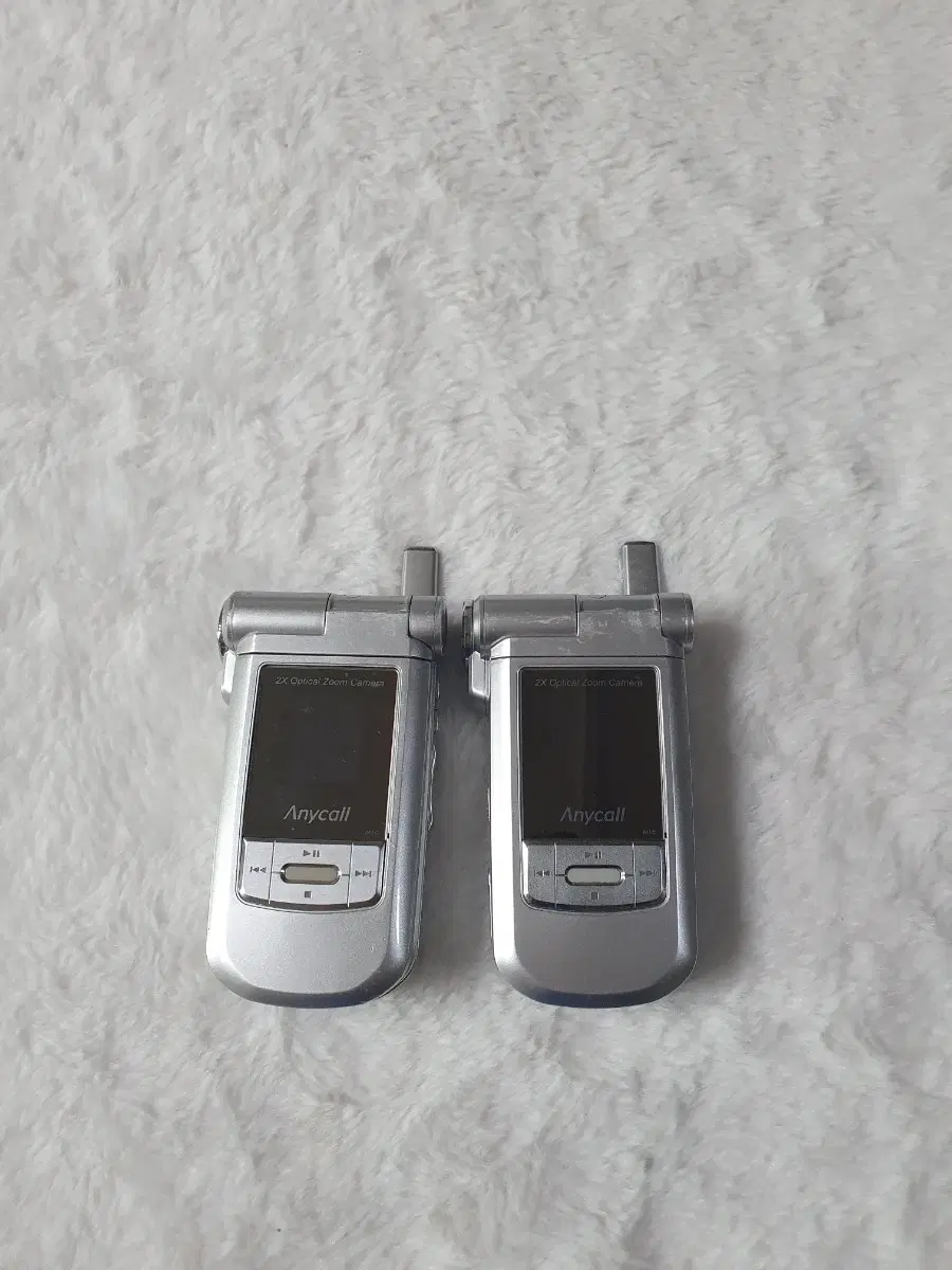 SPH-V5100 캠코너폰 디카폰 권상우폰후속작 소장용 수집용