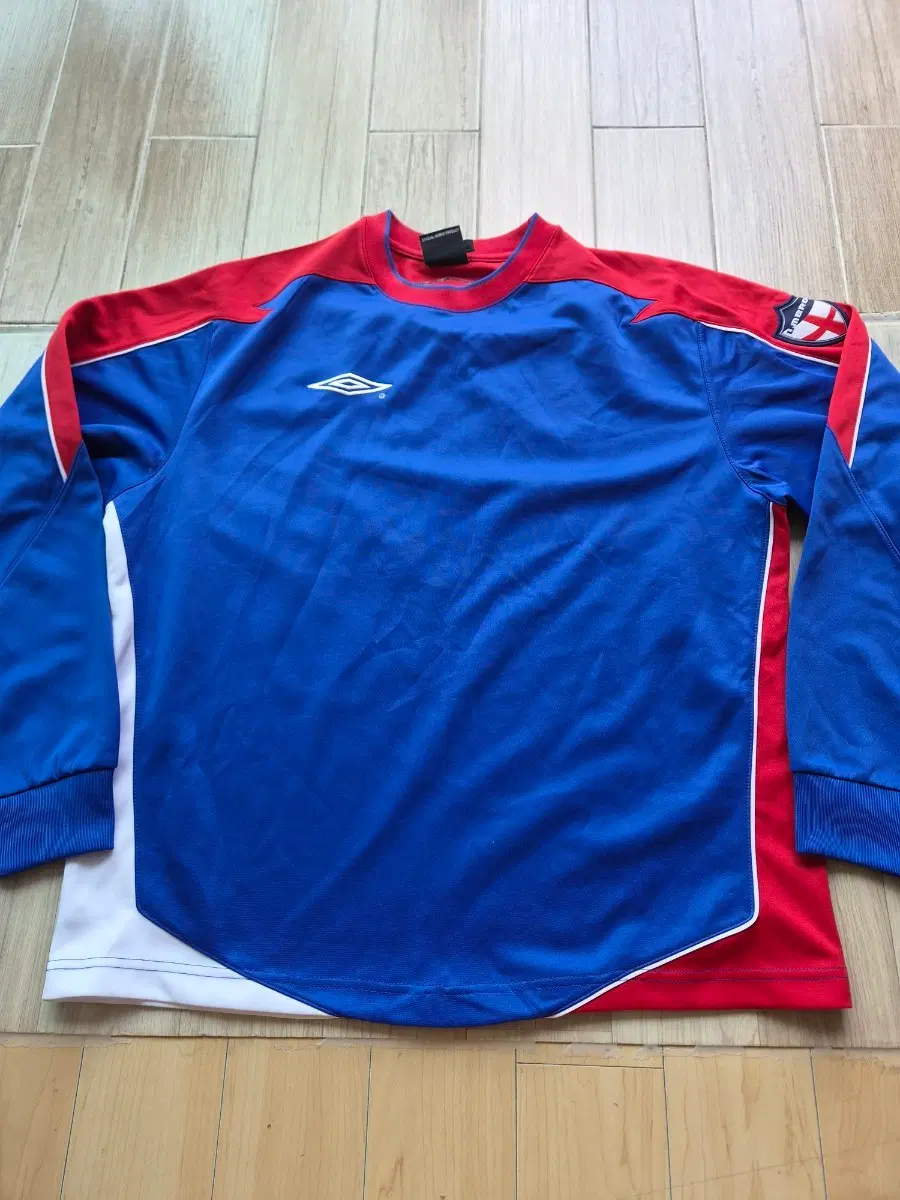00's 엄브로 잉글랜드 트레이닝탑 XL