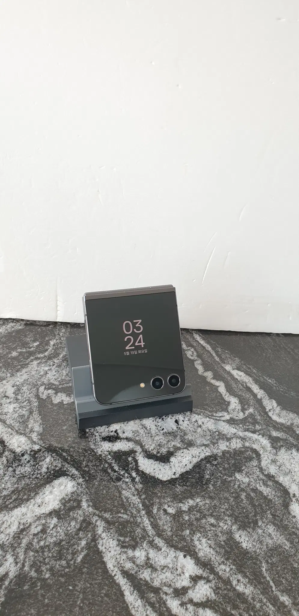 SK 갤럭시Z플립5 (F731N) 블랙 256기가 (0316624)
