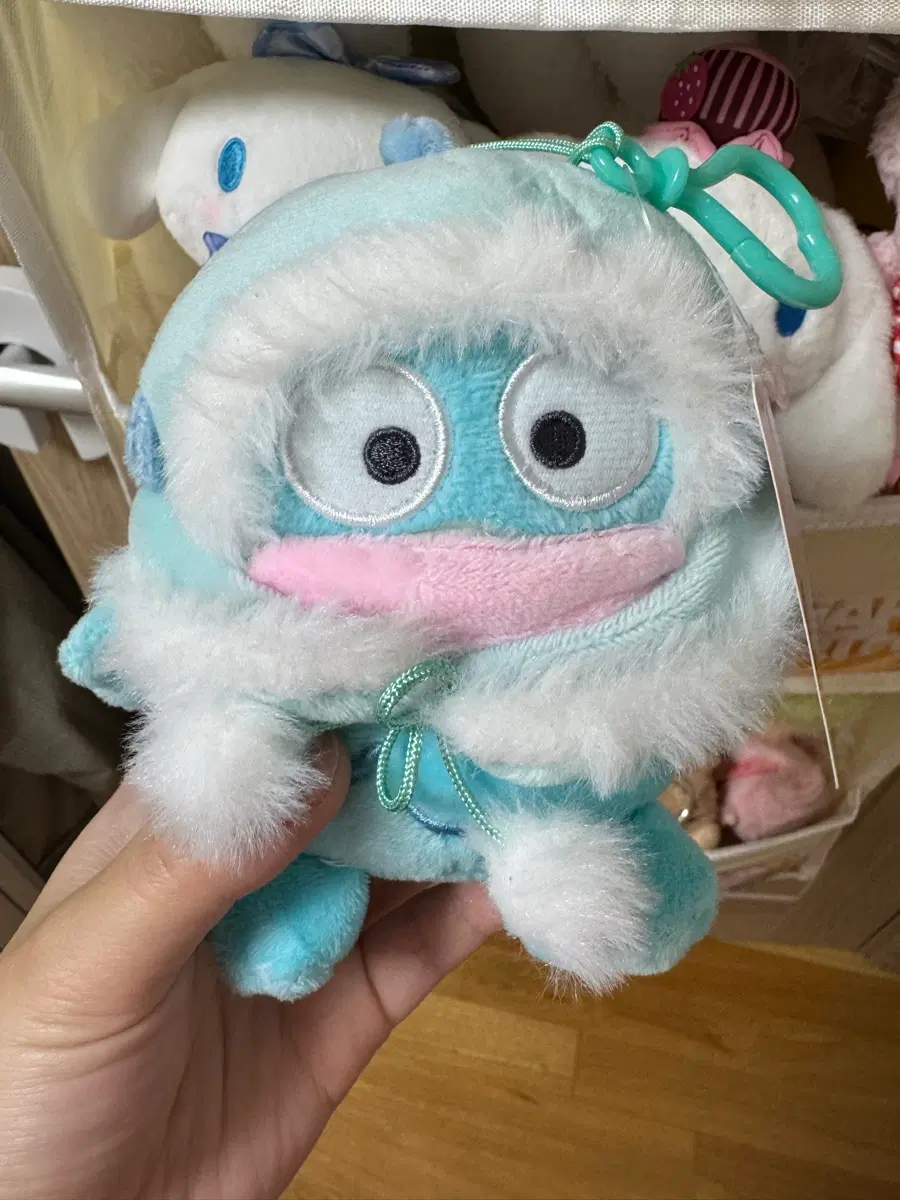 산리오 한교동 겨울망토 인형 키링
