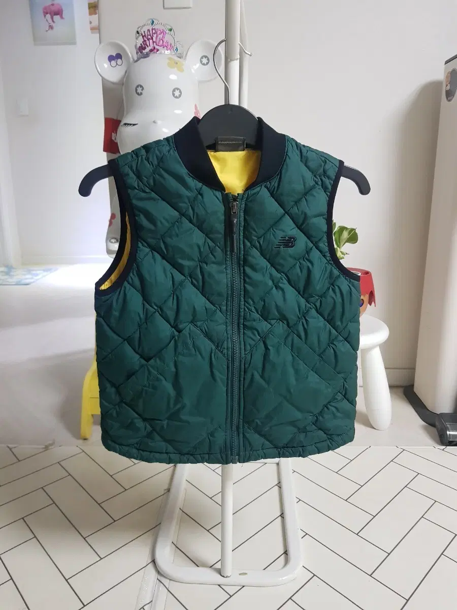 120)뉴발란스키즈 패딩조끼