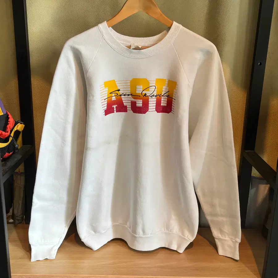 90s Fruit Of The Loom Sweatshirt (XL)