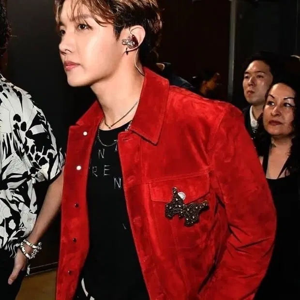 생로랑 티모시 이정재 남궁민 bts 스웨이드 자켓 사진 5
