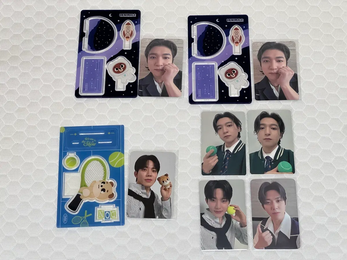 데이식스 웰투쇼 포에버영 데니멀즈 시크릿 아크릴 스탠드 포카 성진 도운
