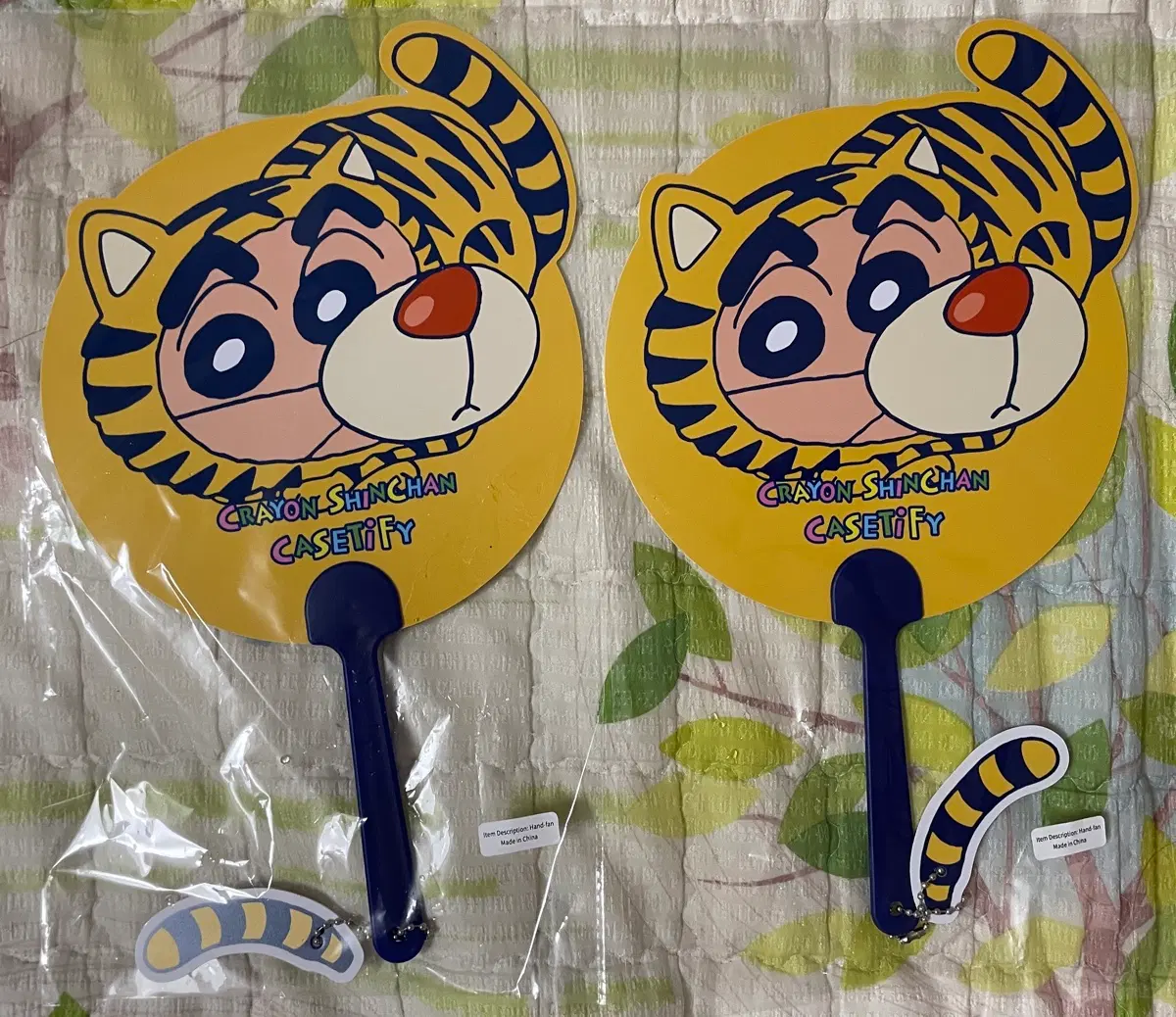 크레용 신짱 짱구 케이스티파이 casetify 부채 우치와 굿즈