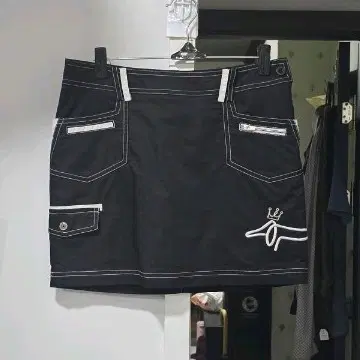 070) 루이까스텔 블랙 골프 스커트 25~26사이즈