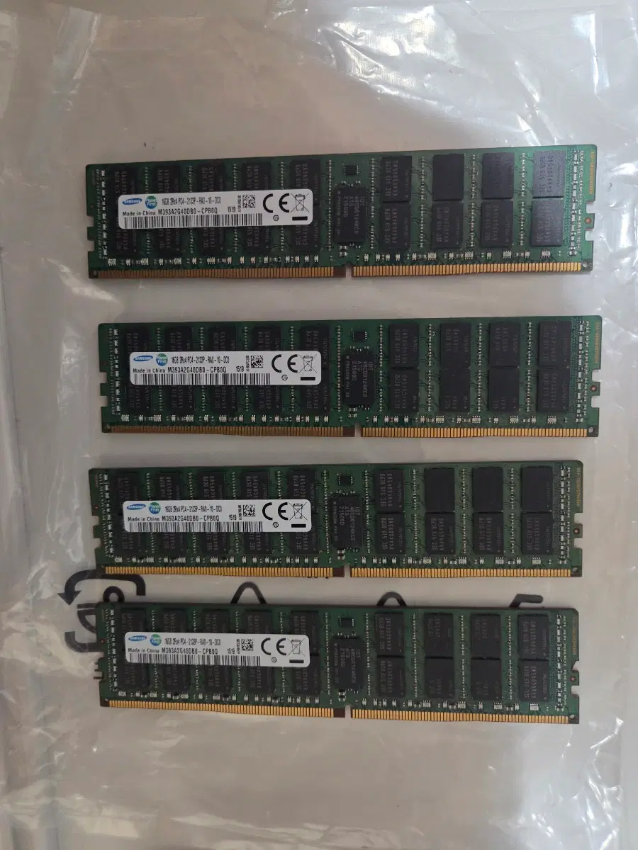 16GB 서버메모리 4개 : PC4-2133P RAM ECC/REG 서버용 메모리