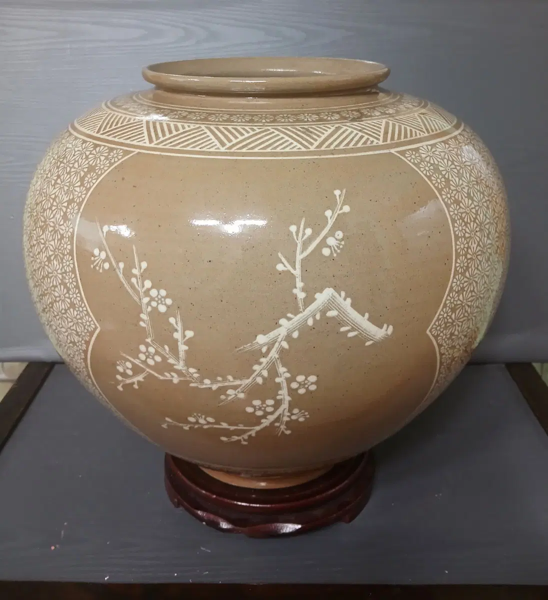 인화문분청호 항아리