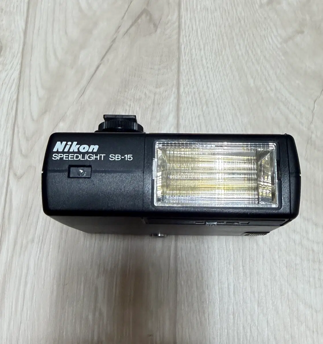 니콘 스 피드라이트 SB-15(Nikon Speedlight SB- 15) 입니다.