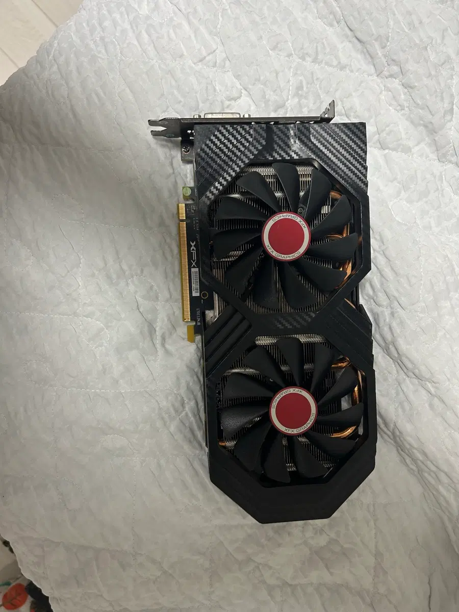 xfx rx580 8gb판매합니다.