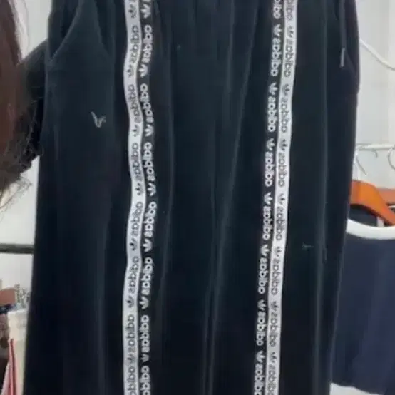 재미삼아빈티지 벨벳 츄마