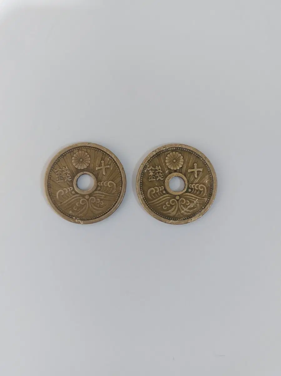 일본 옛날 동전 10전 2개 일괄 / 쇼와 14년 1939년