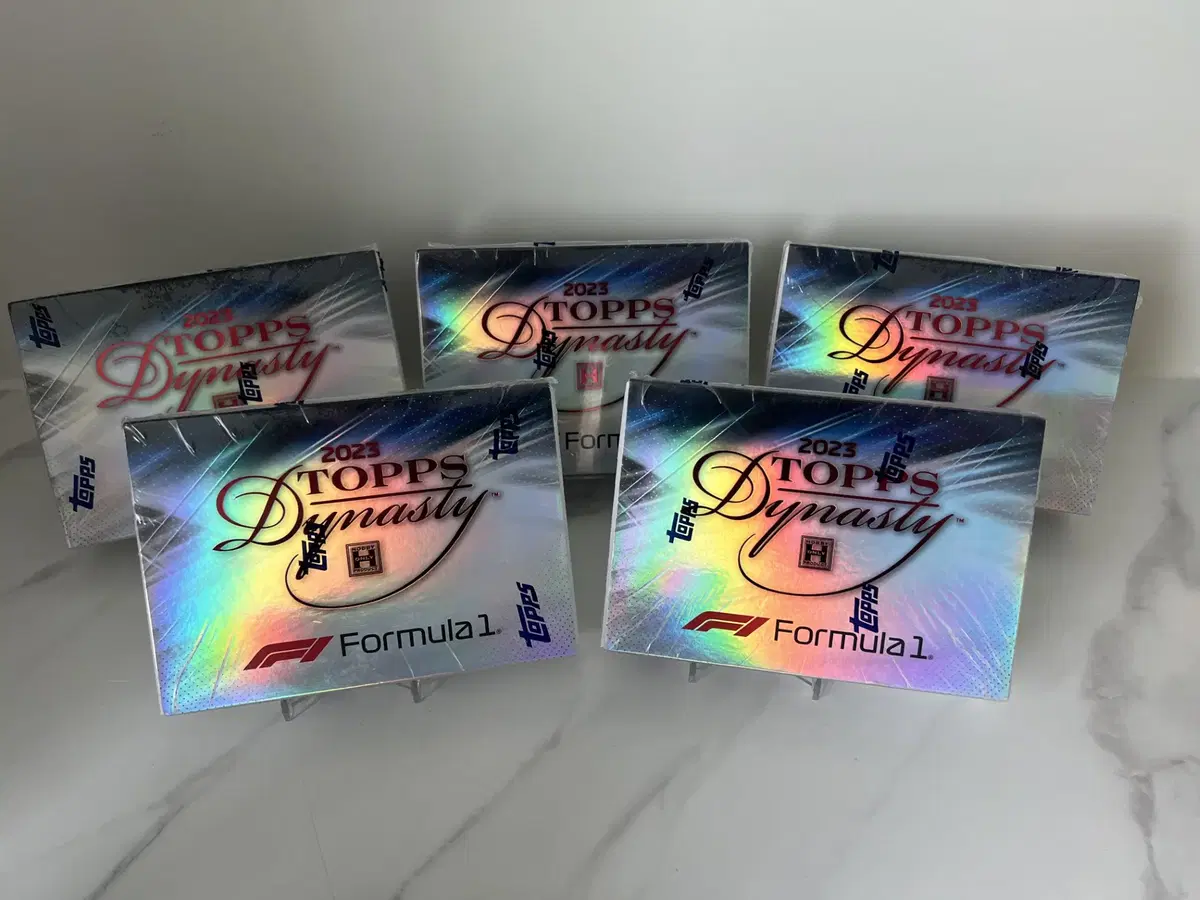 2023 Topps Dynasty F1 레이싱 팩토리 실드 하비 박스 - 피아스트리 RC