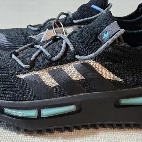 아디다스 NMD S1 블랙 290사이즈