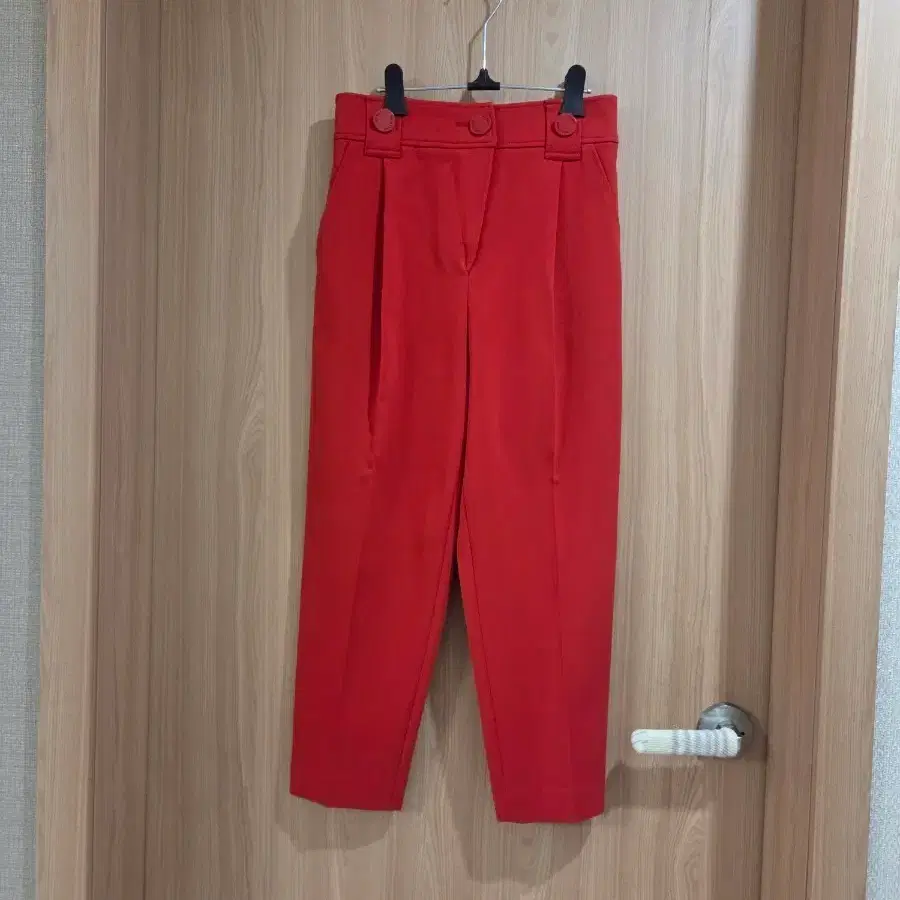 럭키슈에뜨 팬츠 36