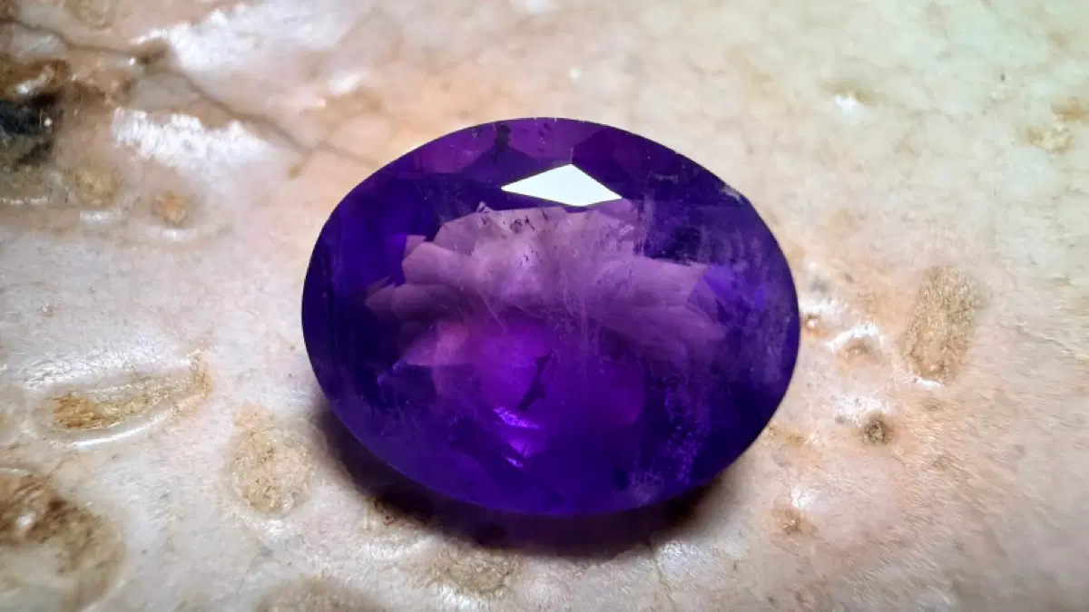No.6221 천연 고퀄 브라질 자수정 다이야몬드커팅 5.1ct