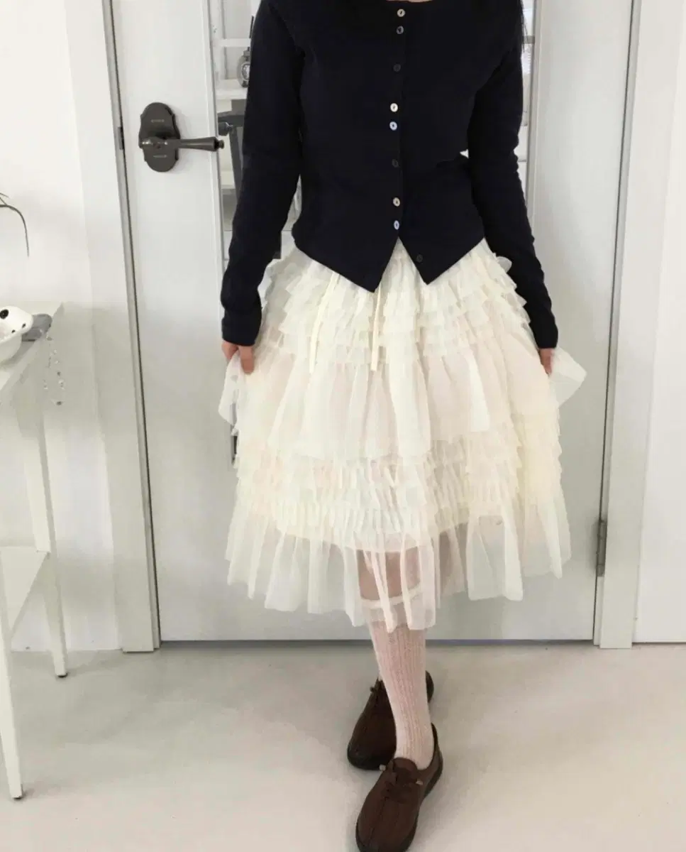 튜튜 시폰 프릴 스커트 아이보리