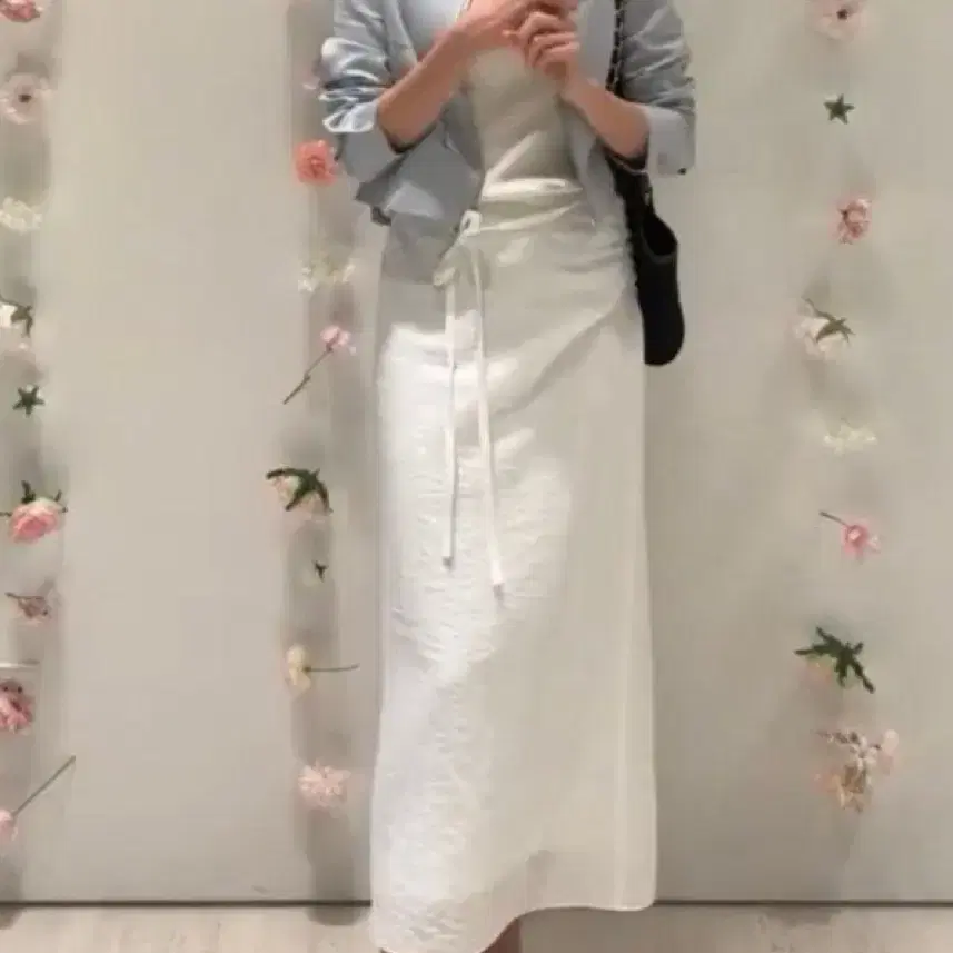 시에 다일라 셔링 맥시 스커트 화이트 S