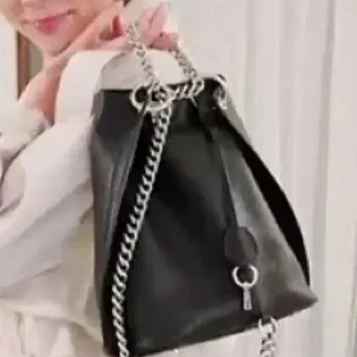 아더앤드 김나영가방