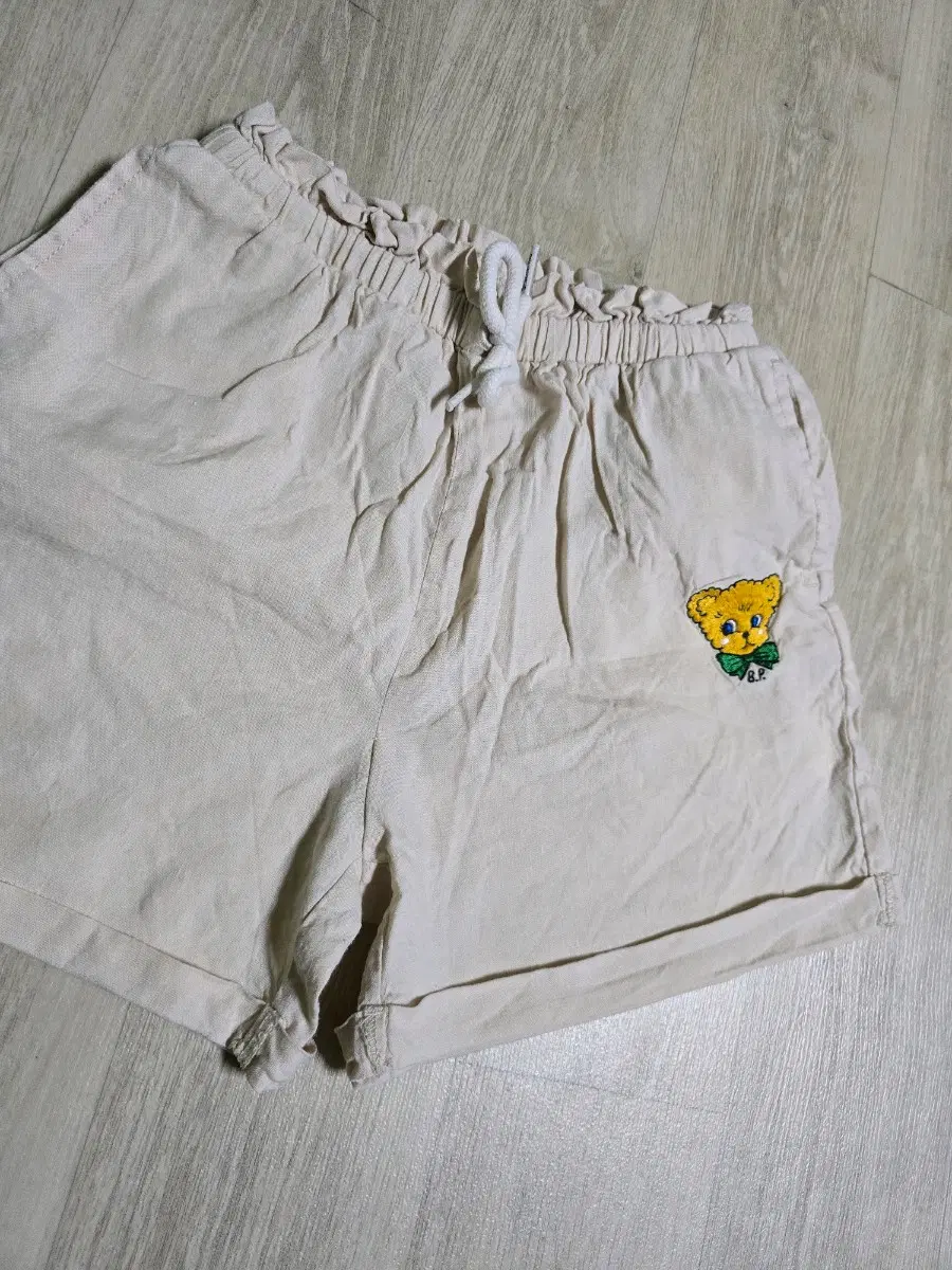 베베드피노 곰돌이자수반바지 120