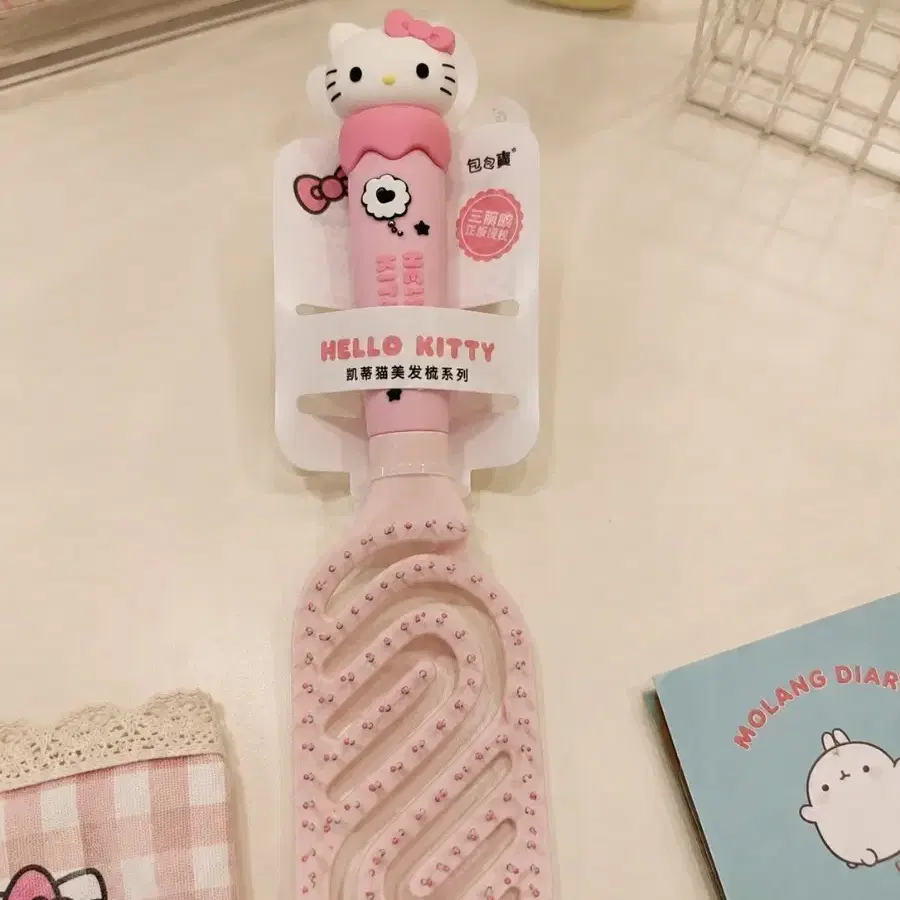 헬로키티 탱글빗 헤어빗