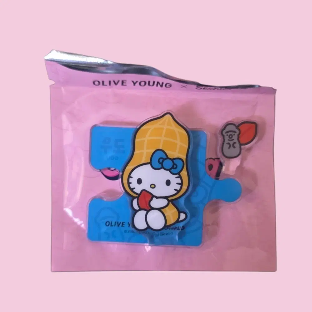 올리브영 산리오 아크릴 스탠드 우도 땅콩