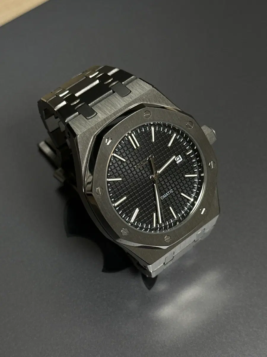 세이코 로얄 오크 블랙 다이얼 커스텀 MOD 41mm