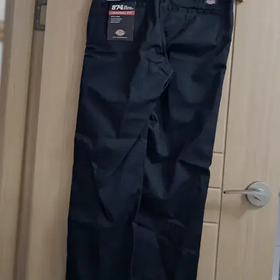 디키즈 874 오리지널 핏 블랙 팬츠
