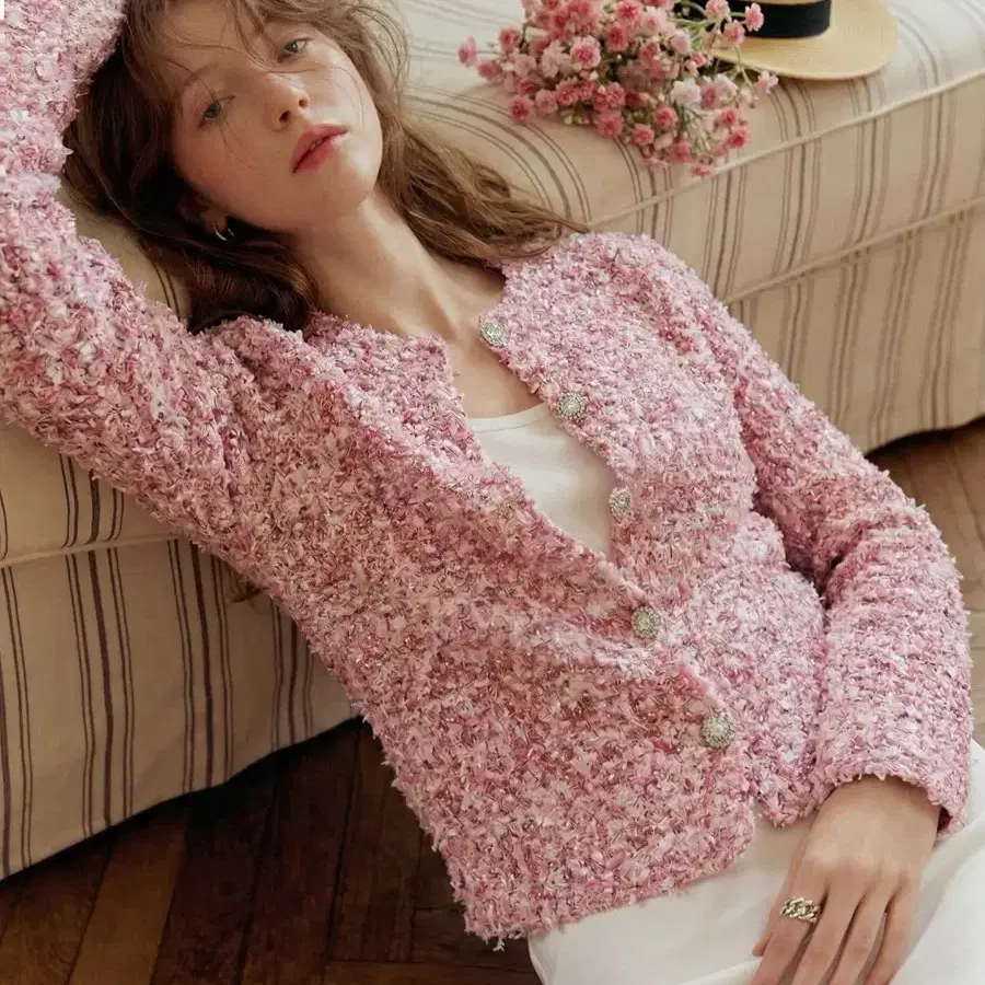 [새상품] 러브민(현 더 소에) 블라썸 믹스드 니트 가디건 체리 블라썸 LVM Blossom Mixed Knit Cardigan