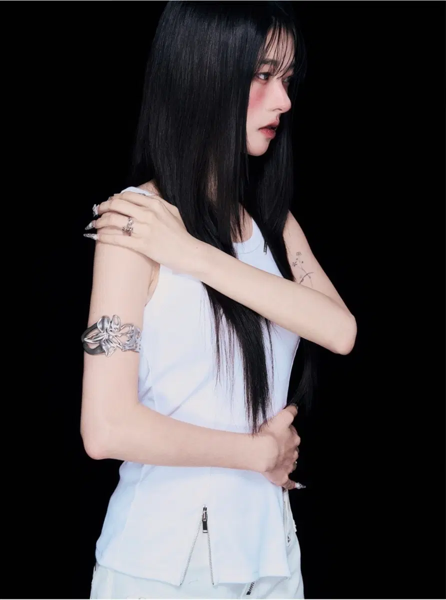 에트오소메x센티멍 Bloom Form Bangle
