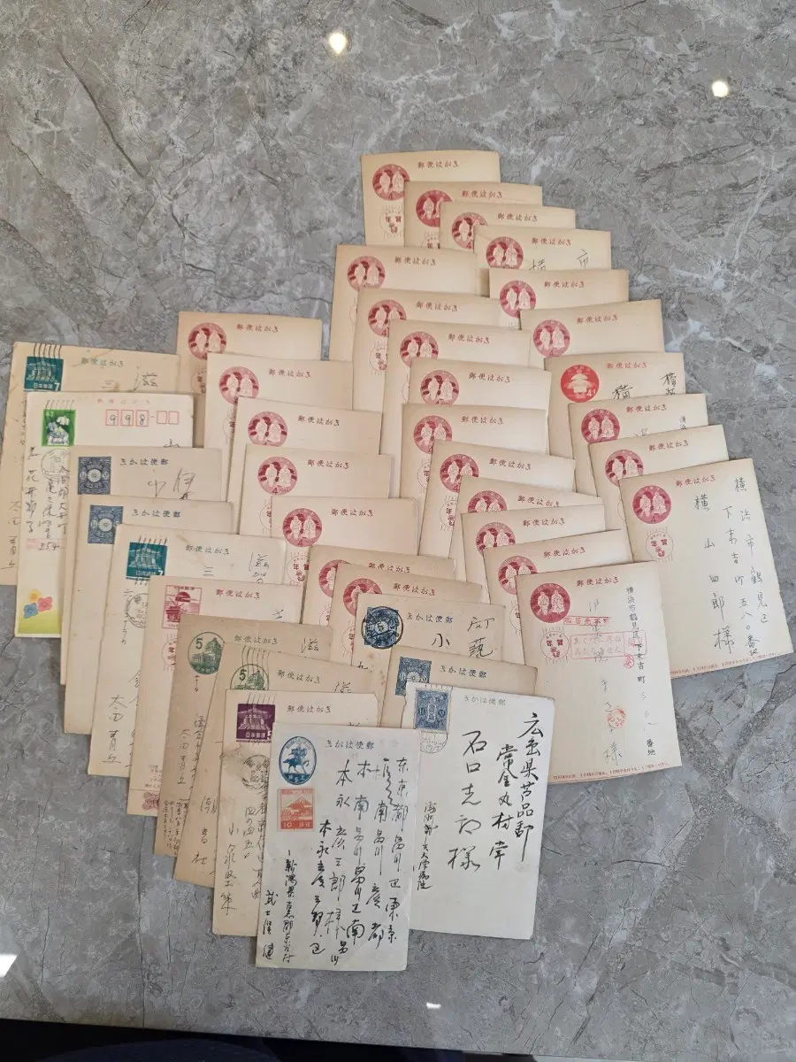 1. 일제강점기 시대 이후 일본 사용한 엽서 40장 일괄.