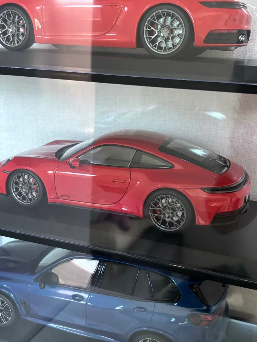 노레브 1:18 포르쉐911 카레라 4gts 다이캐스트