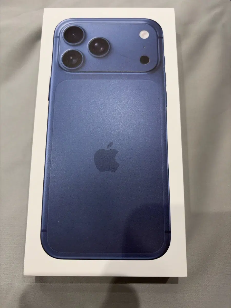 아이폰 17 promax 512gb 딥블루