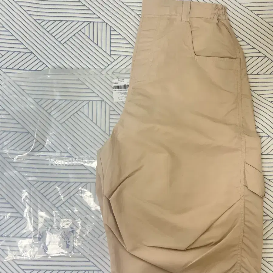 [2] 카미엔 247 나일론 버뮤다 팬츠 라이트 베이지