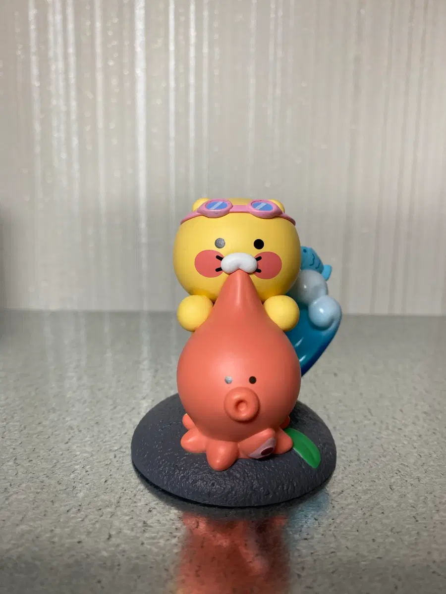 카카오 춘식 제주 피규어 서핑 하자품
