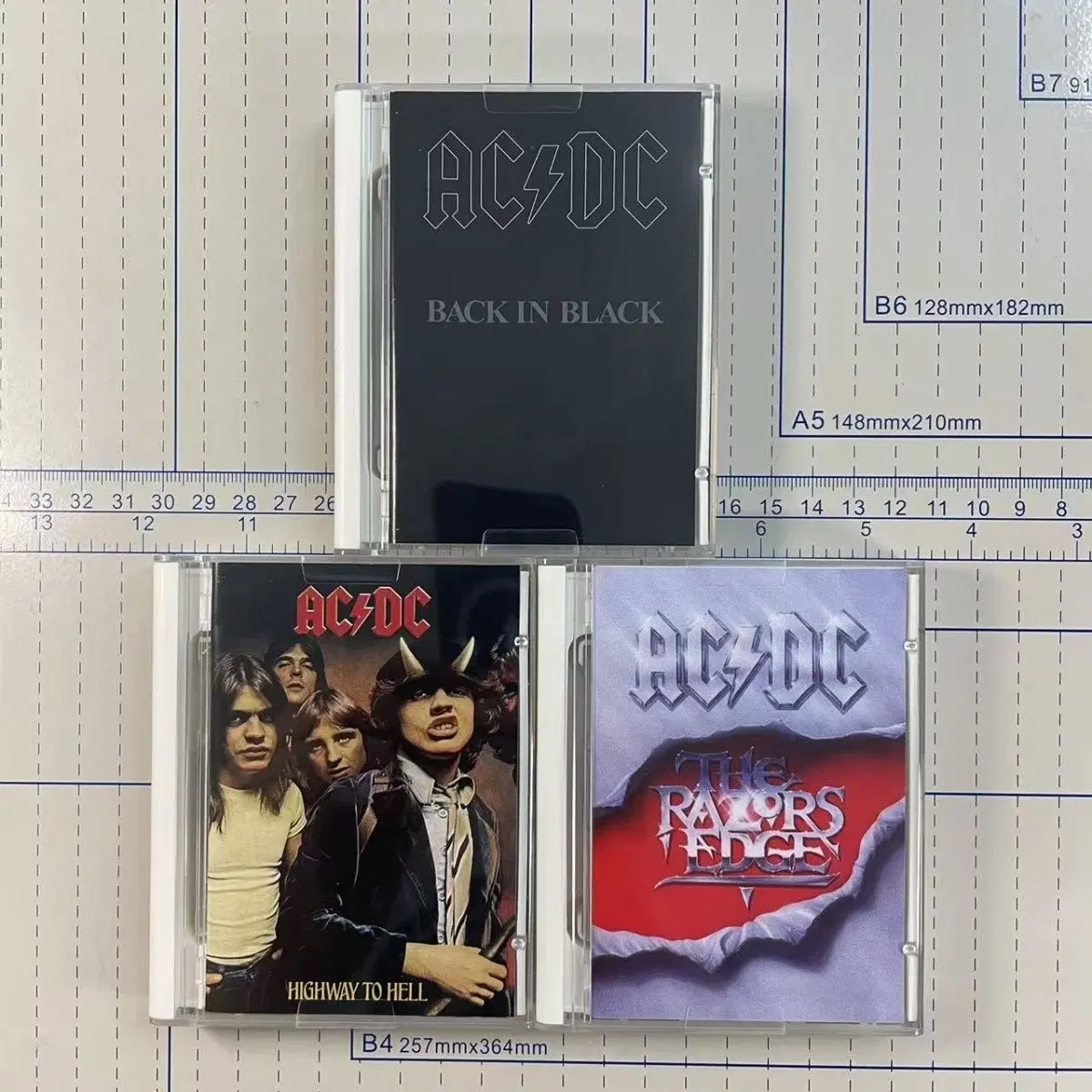 에이시디시 AC/DC의 미니디스크 3장 세트 앨범